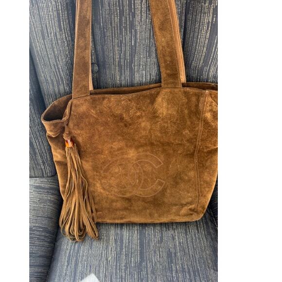 Chanel Tote Bag - Picture 1 of 6